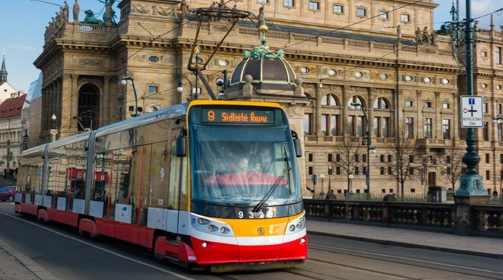 image-dpp-vyviji-s-cvut-antikolizni-system-pro-tramvaje